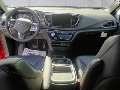 2027 Chrysler Pacifica Select AWD