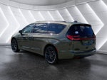 2027 Chrysler Pacifica Limited AWD S