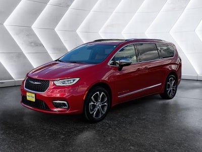 2025 Chrysler Pacifica Pinnacle