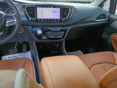 2025 Chrysler Pacifica Pinnacle