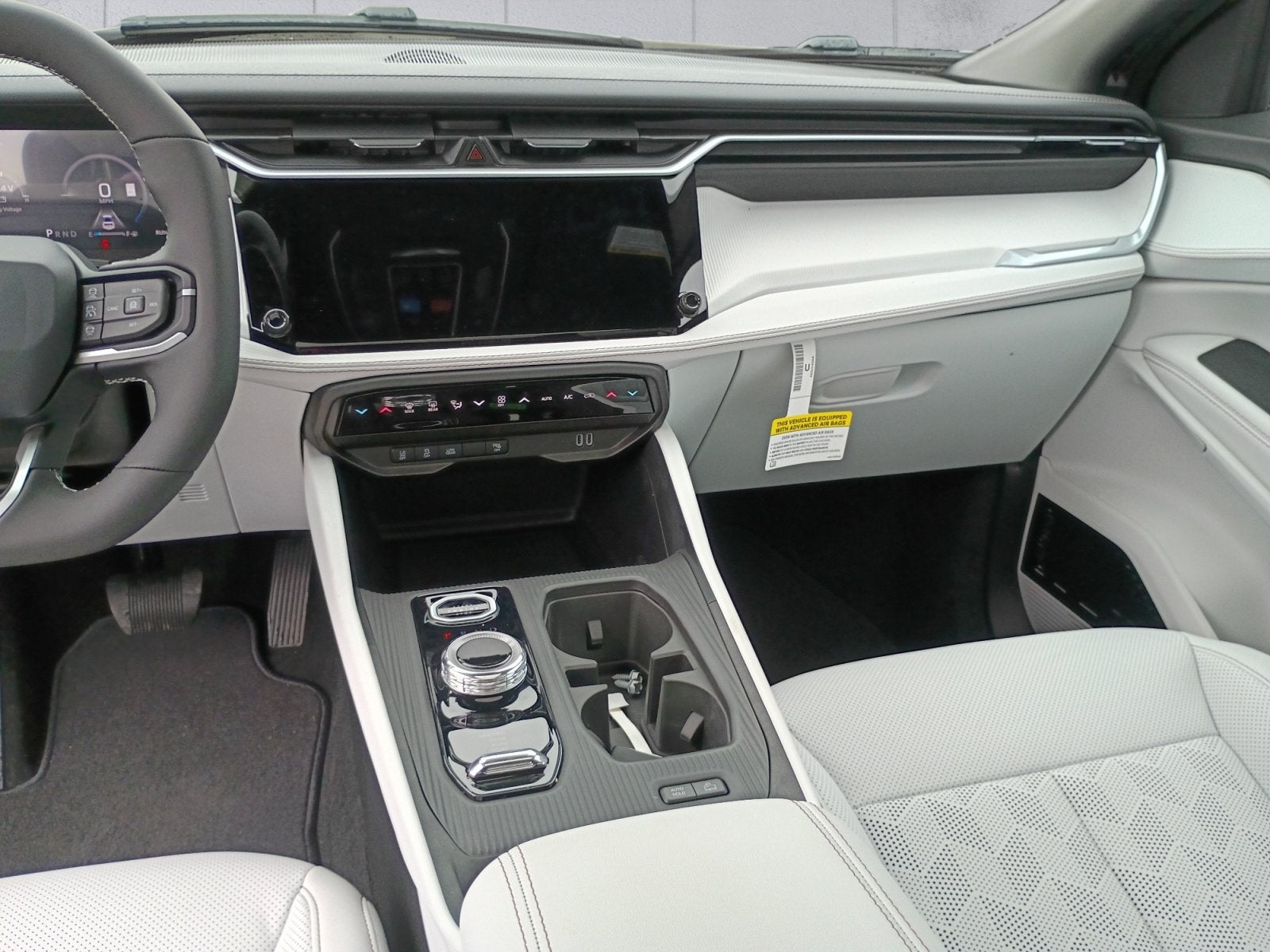 2026 Jeep Cherokee Overland