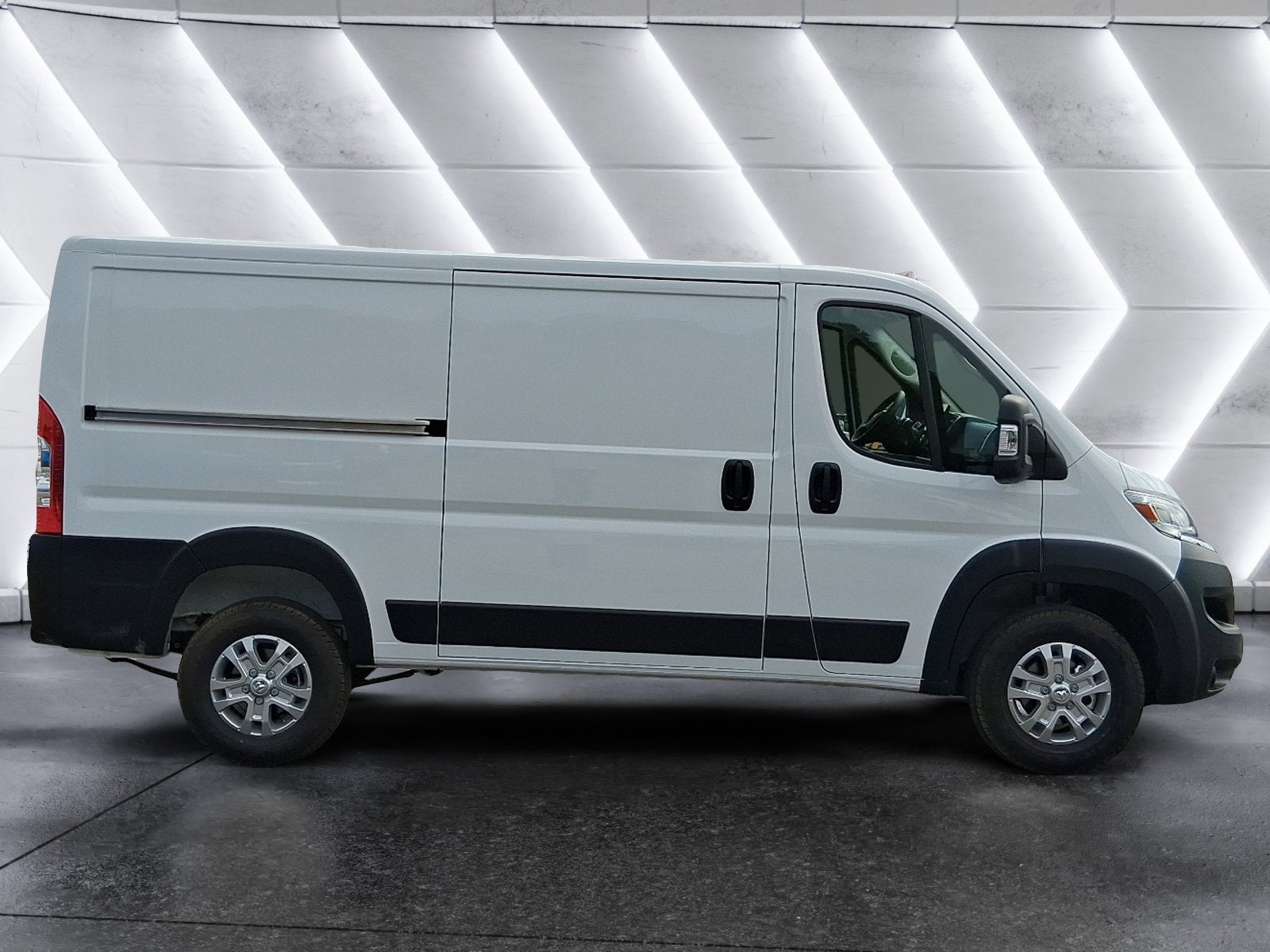 2025 RAM ProMaster Cargo Van Low Roof SLT 136" WB