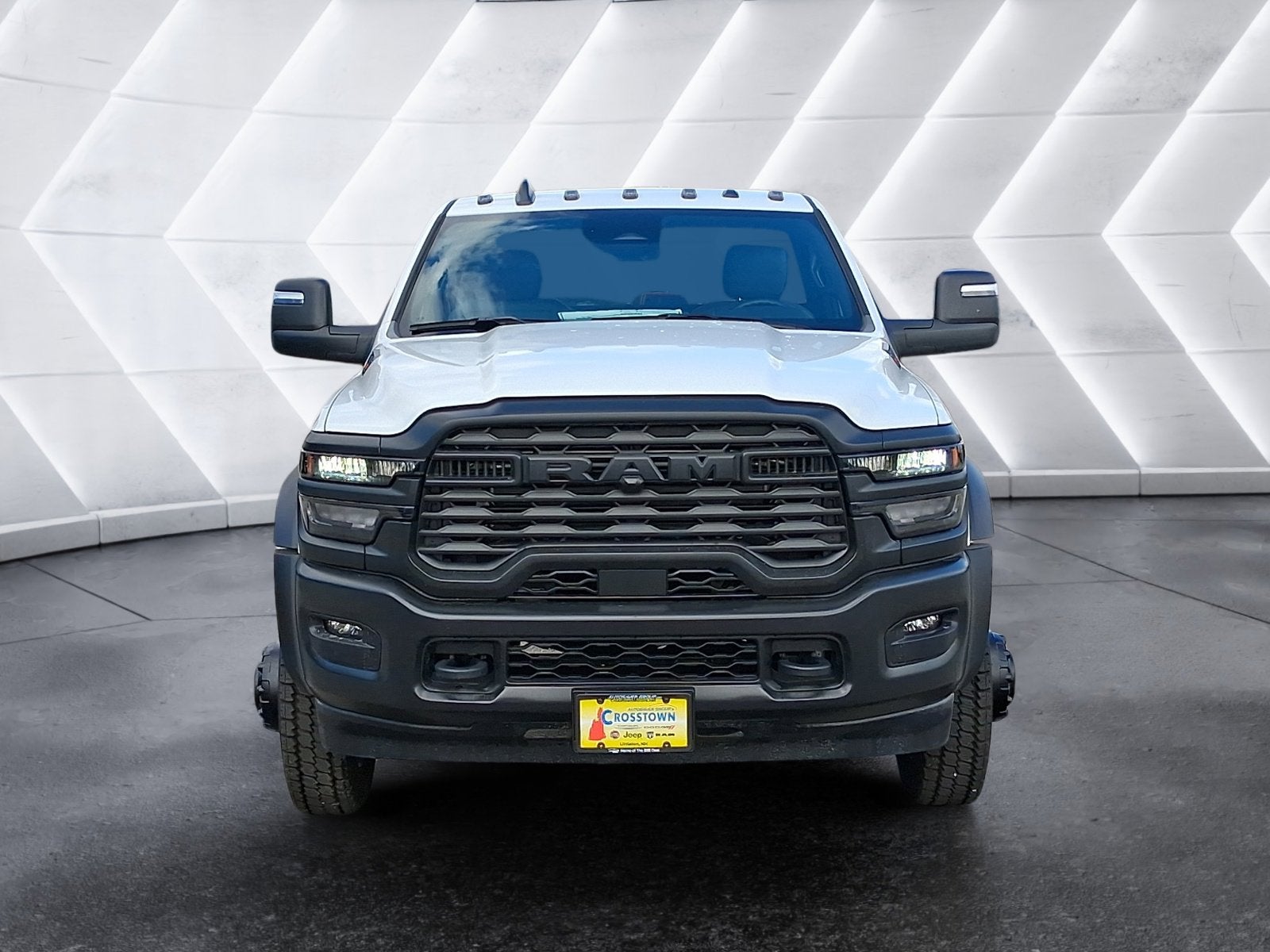 2026 RAM 5500 Chassis Cab Tradesman LEVEL 1 60" C/A