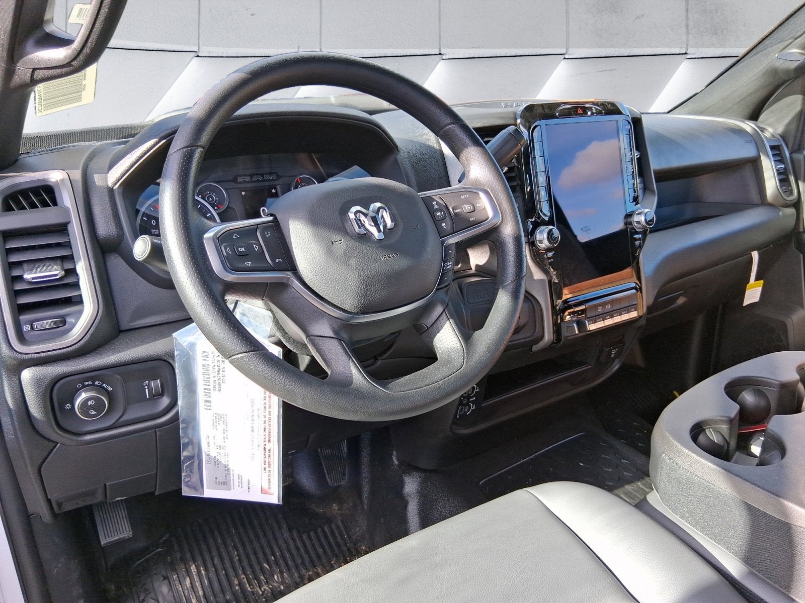 2026 RAM 5500 Chassis Cab Tradesman LEVEL 2 60" C/A