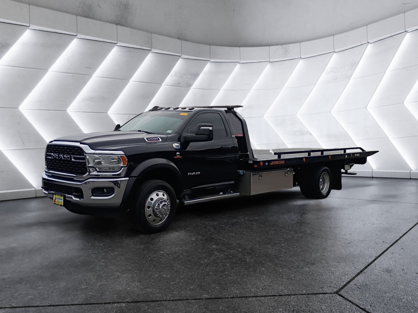 2024 RAM 5500HD SLT JERR-DAN ROLL BACK