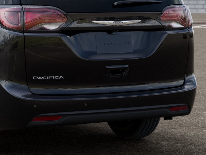 2027 Chrysler Pacifica LX
