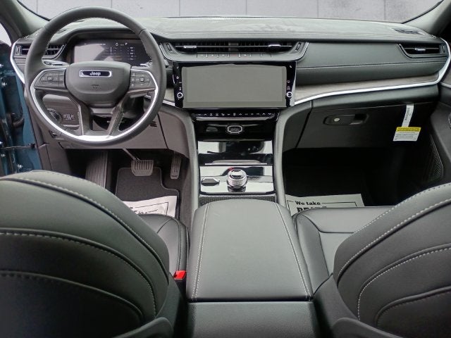 2027 Jeep Grand Cherokee Limited