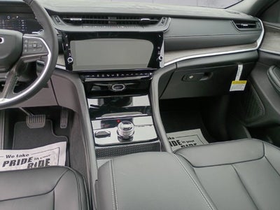 2027 Jeep Grand Cherokee Limited