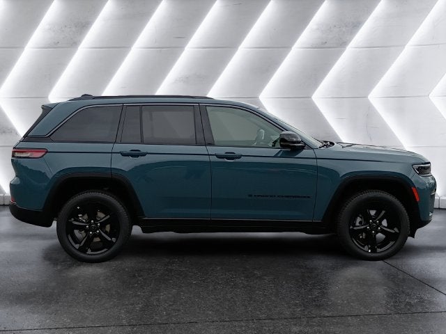 2027 Jeep Grand Cherokee Limited