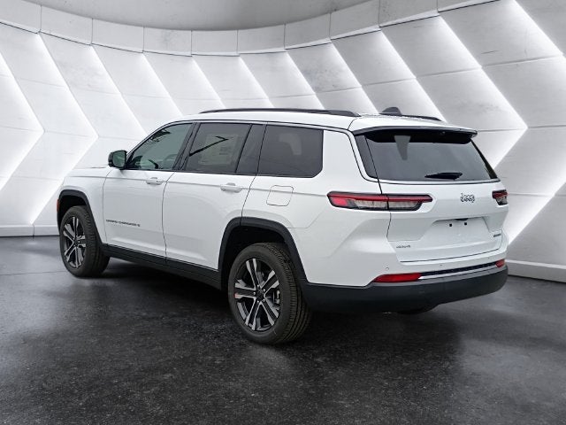 2027 Jeep Grand Cherokee L Limited